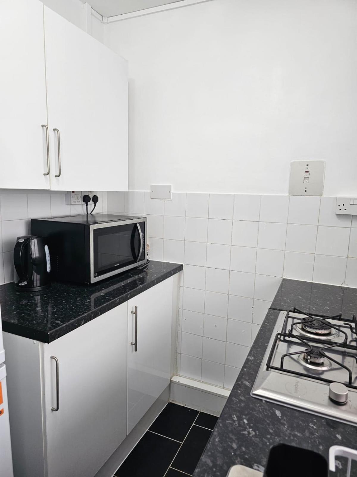 Holiday Apartment Londra Dış mekan fotoğraf